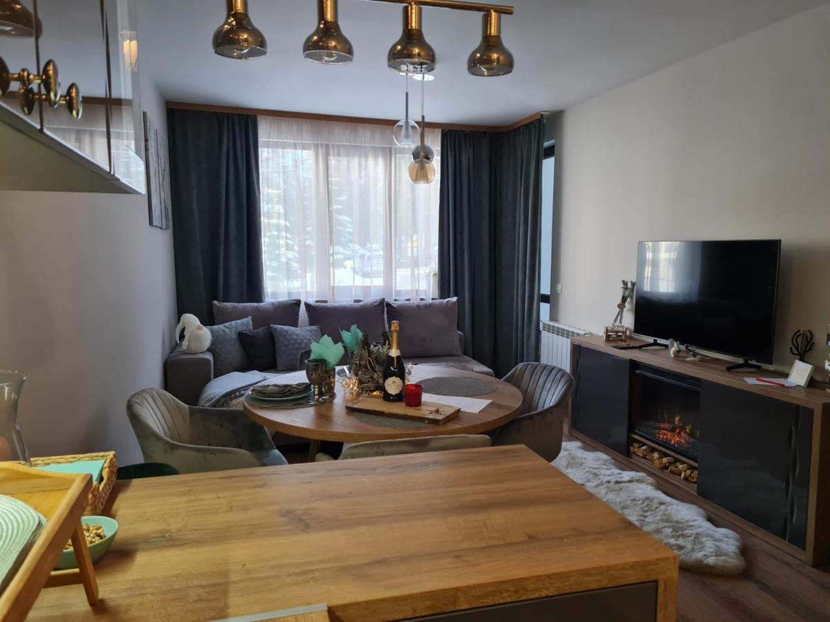 Mountain Paradise In Aparthotel Borovets Gardens Екстер'єр фото